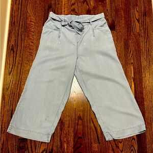 Sharagano Lyocell Blue Wide Leg Cropped Tie Waist Pants in Size Large